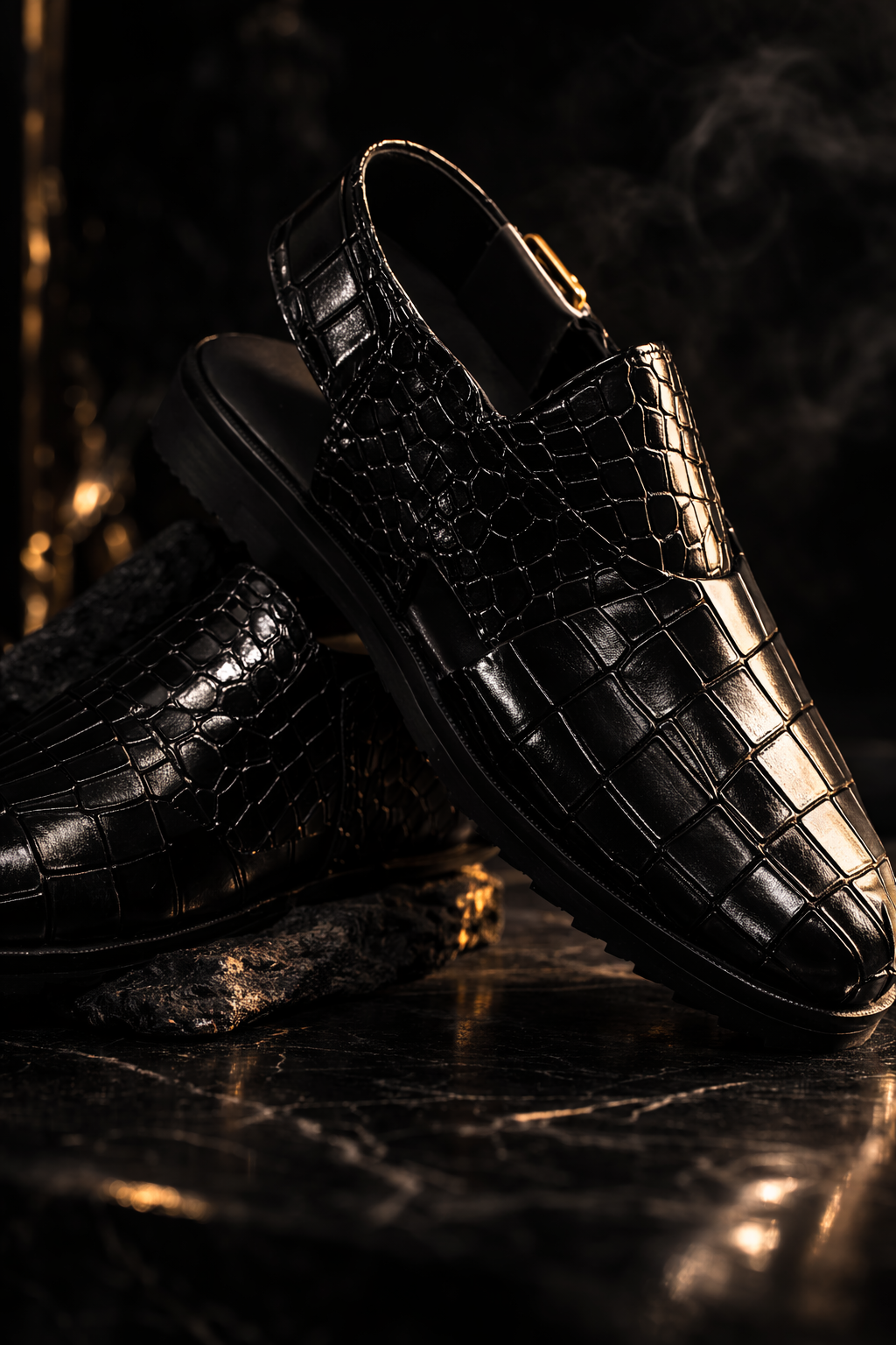 BLACK VIPER – Croc-Embossed Peshawari Chappal